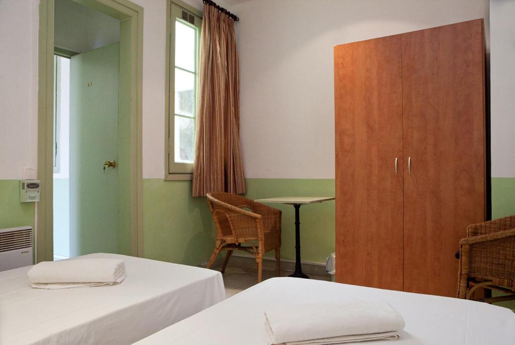 Hostal Agua Alegre Barcelona Quarto foto
