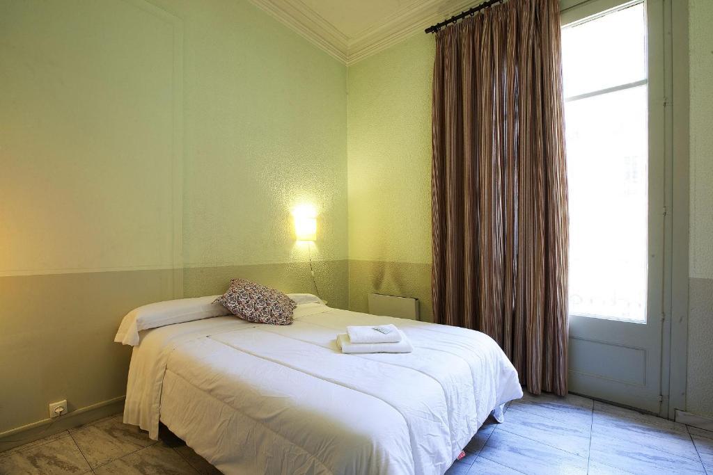 Hostal Agua Alegre Barcelona Quarto foto