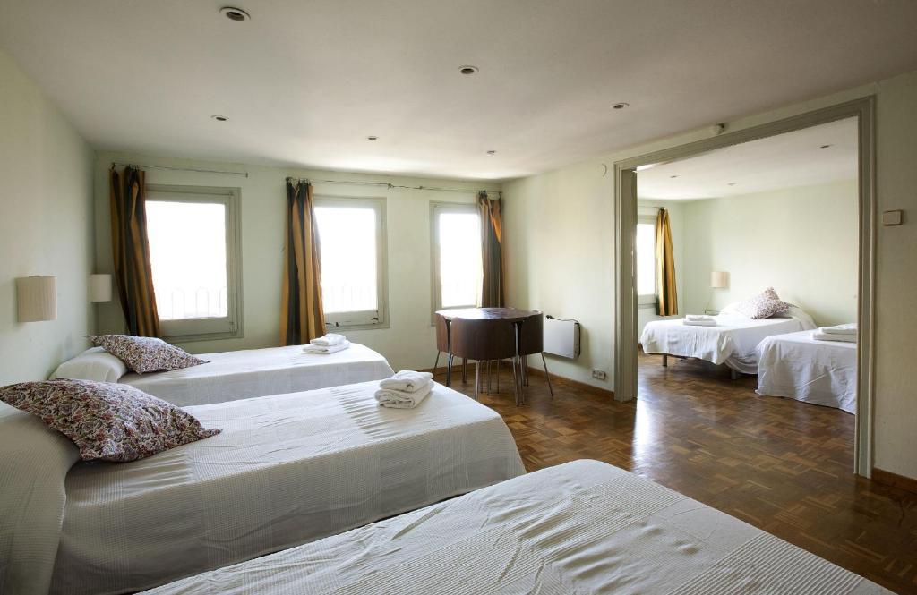 Hostal Agua Alegre Barcelona Quarto foto